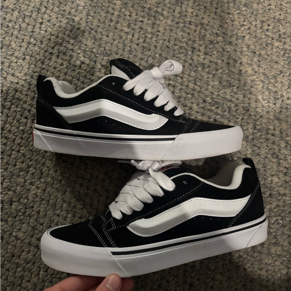 Vans Black and White Old Skool Size 9